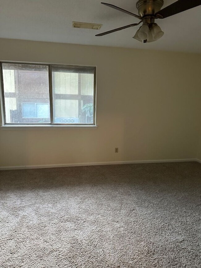 Building Photo - 353 MARKIN;CHARLES/HSINGFEN