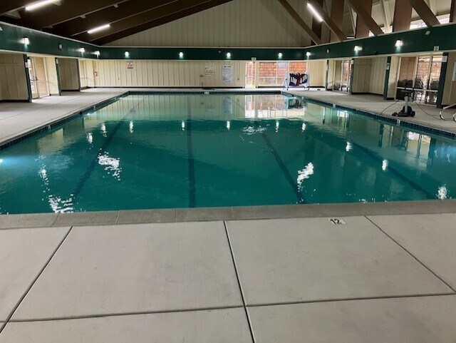 Building Photo - 439 Ala Wai Blvd