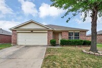 Building Photo - 2305 Tisbury Way