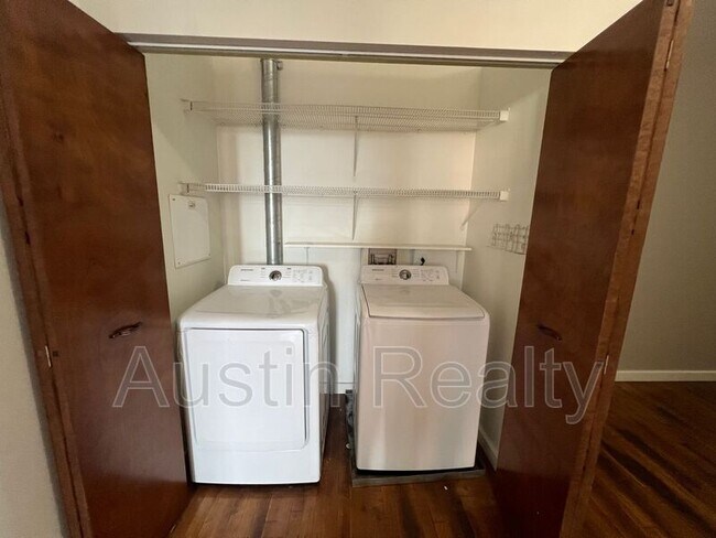 Building Photo - 1520 Washington Ave