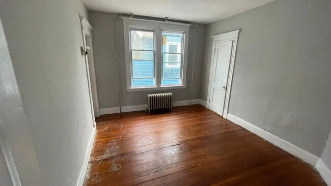 Building Photo - 259 Cooke St