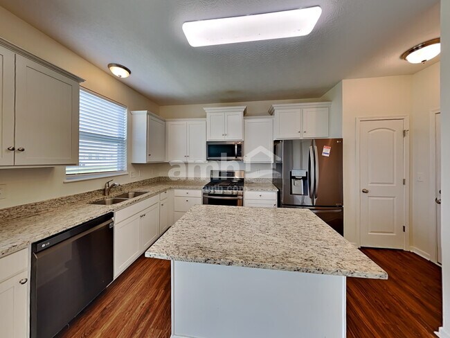 Building Photo - 183 Salinger Drive