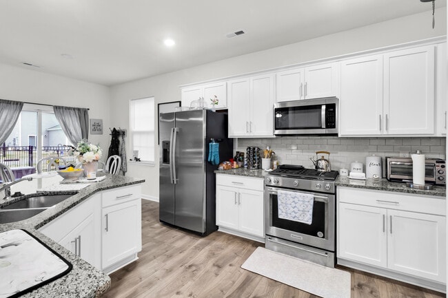 Building Photo - 1011 Spivey Cir