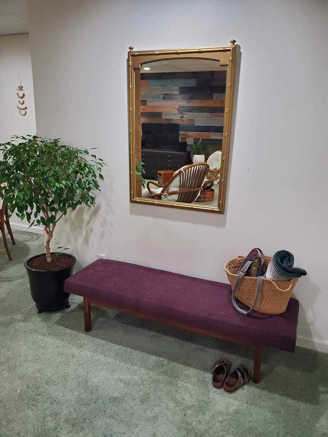 Building Photo - 10 White Birch Dr