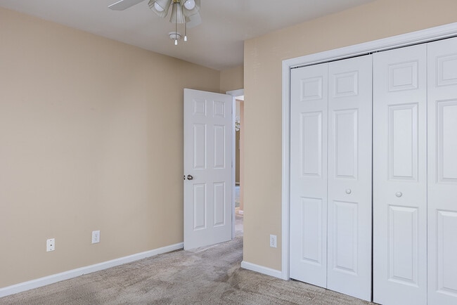 Building Photo - 1801 Trailwood Heights Ln