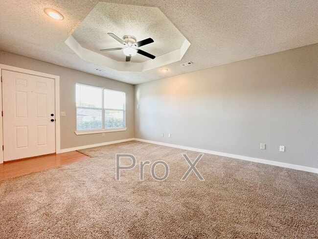 Building Photo - 1446 N Dawn Dr