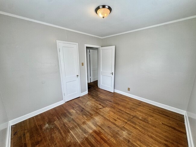 Building Photo - 1068 Railton Rd