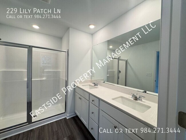 Building Photo - 229 Lily Patch Ln