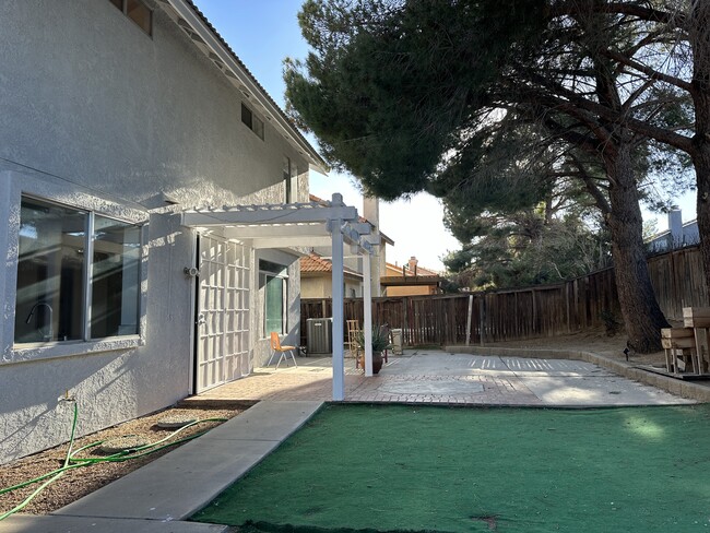 Building Photo - 14734 Santa Fe Trl