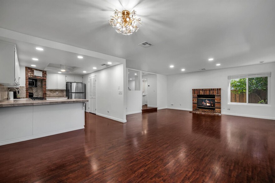 Opens to family room - 2655 Calle Abedul