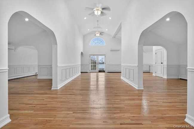 Building Photo - 125 Horseshoe Rd