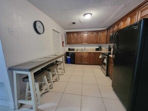 Building Photo - 2759 NW 58th Terrace