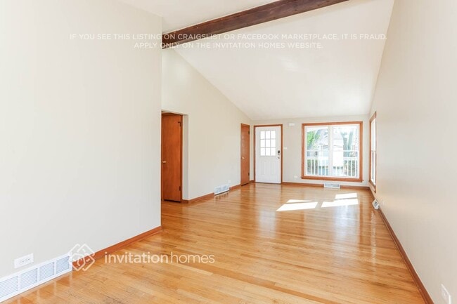 Building Photo - 10024 Mulberry Ave