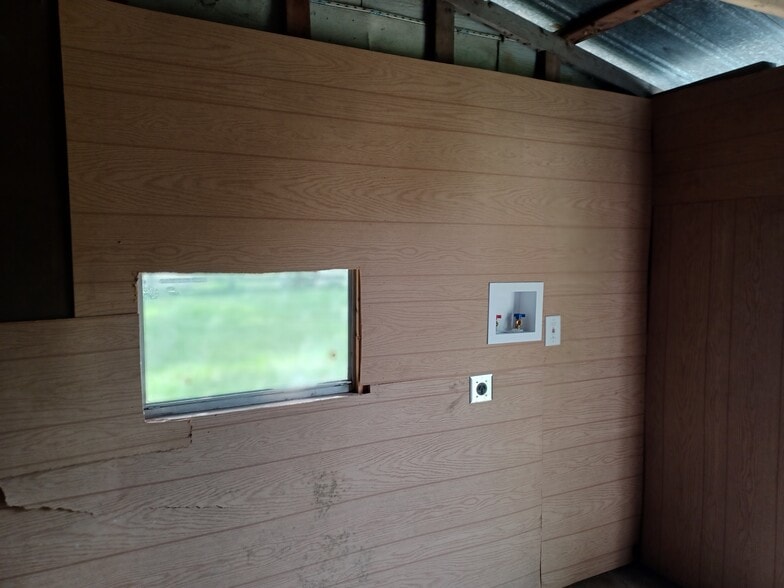 Building Photo - 20714 Caboose Dr