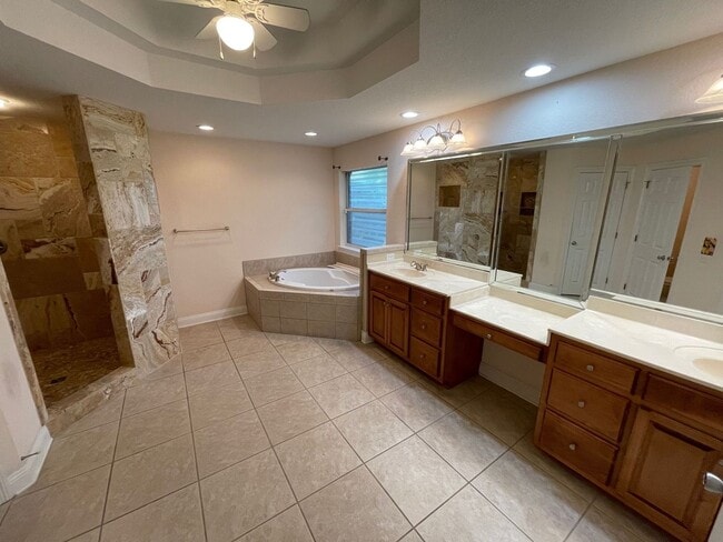 Building Photo - Pensacola - Reserve at Carpenters Creek - 4 Bedroom, 2.5 Bathroom with pool