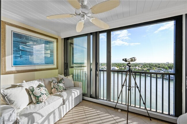 Building Photo - 2400 Gulf Shore Blvd N