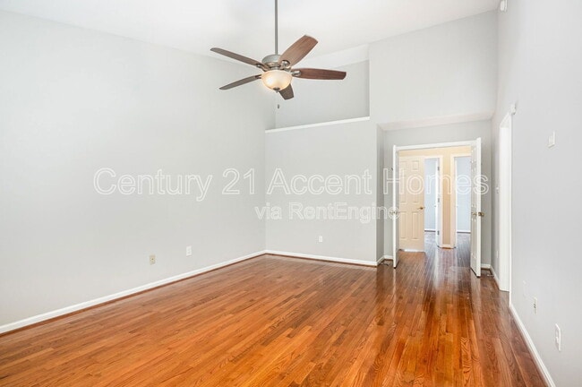Building Photo - 8002 Tanworth Ct