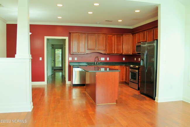 Building Photo - 33 Elk Ridge Ln