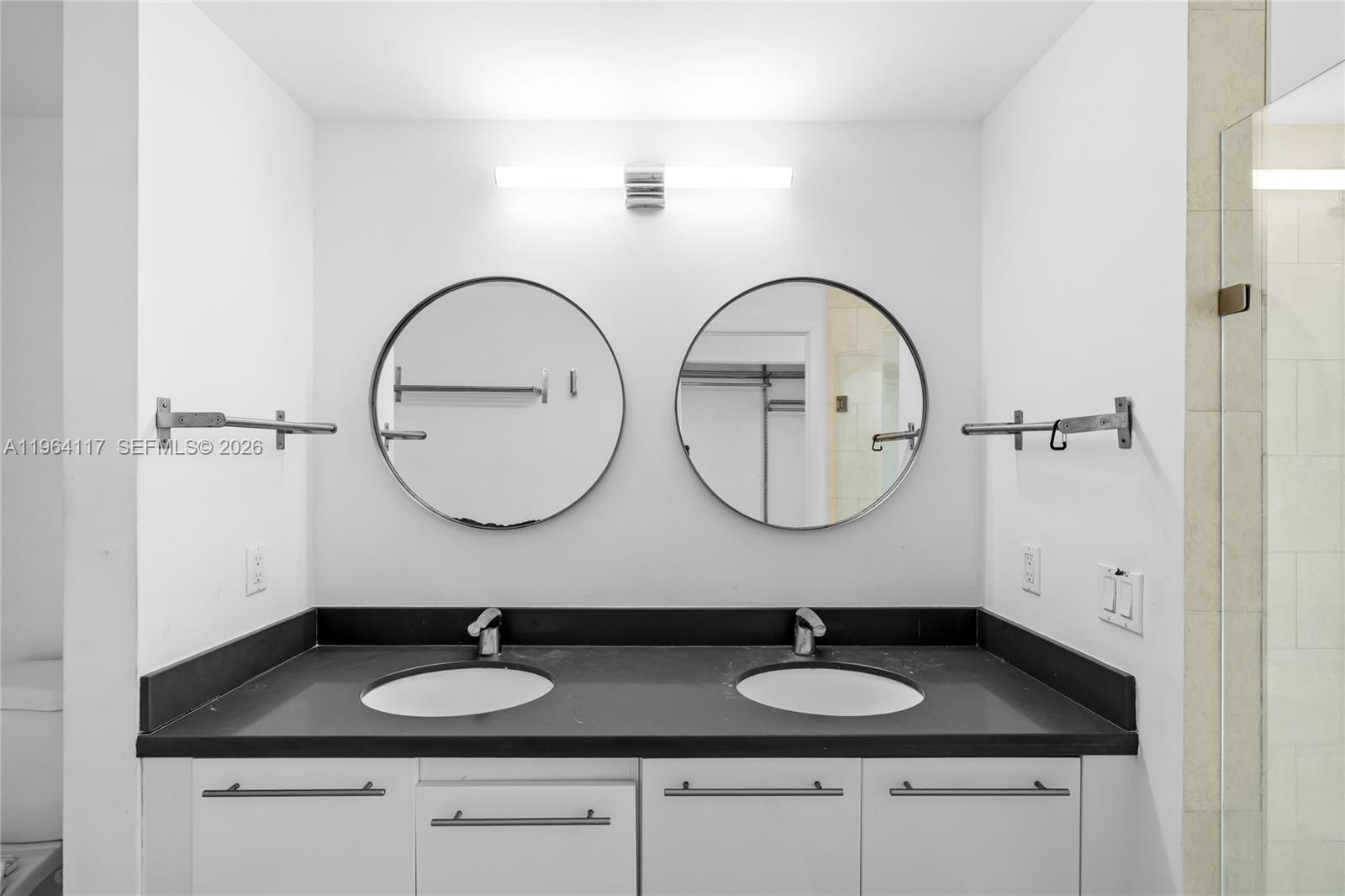 Building Photo - 90 SW 3rd St