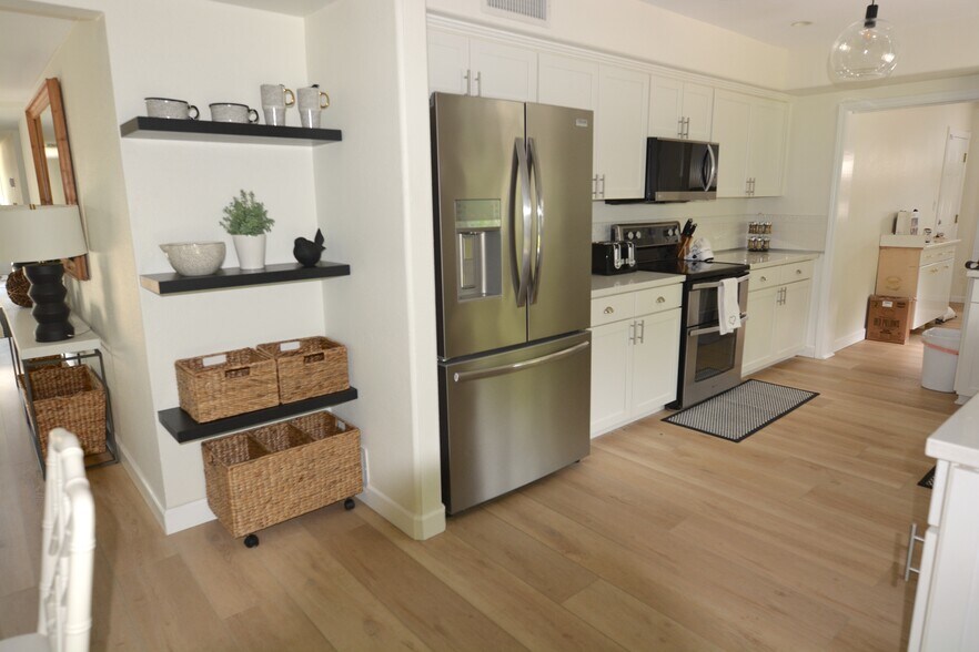 Open Kitchen - 4815 3rd Ave NW