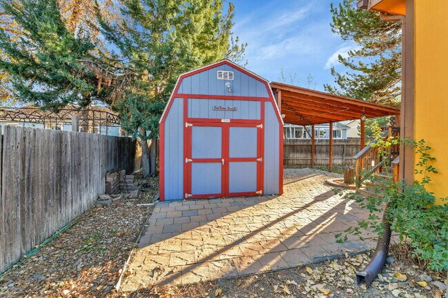 Building Photo - $2,795 - 3 Bed, 2.5 Bath Home in Broomfiel...