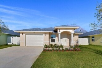 Building Photo - 121 Swain Blvd