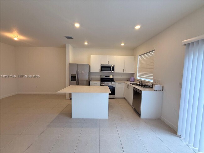 Building Photo - 35757 SW 178th Pl