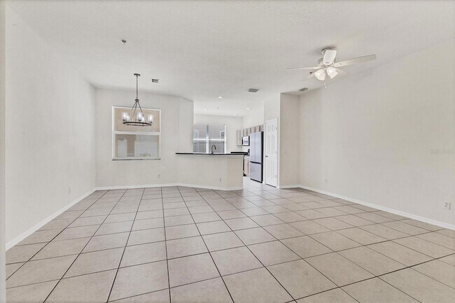 Building Photo - 4104 Crabtree Ave