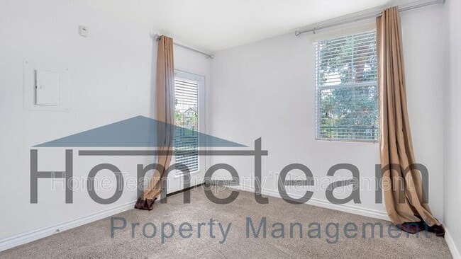 Building Photo - 1863 Opaline Pl