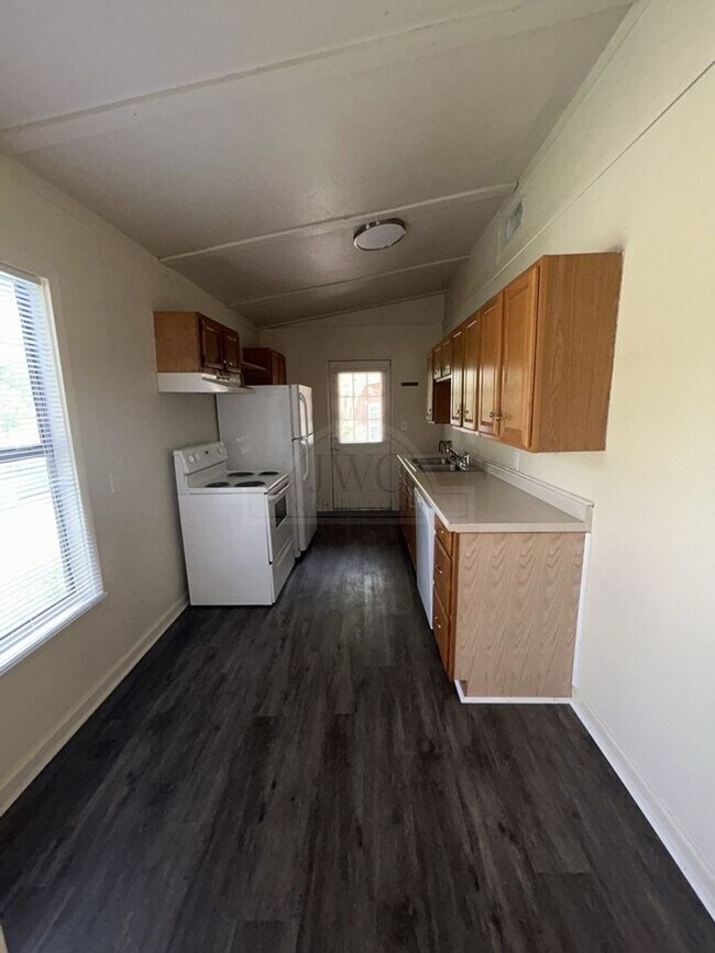 Building Photo - ***Two-Weeks Free Rent***910 Evergreen Street, Killeen