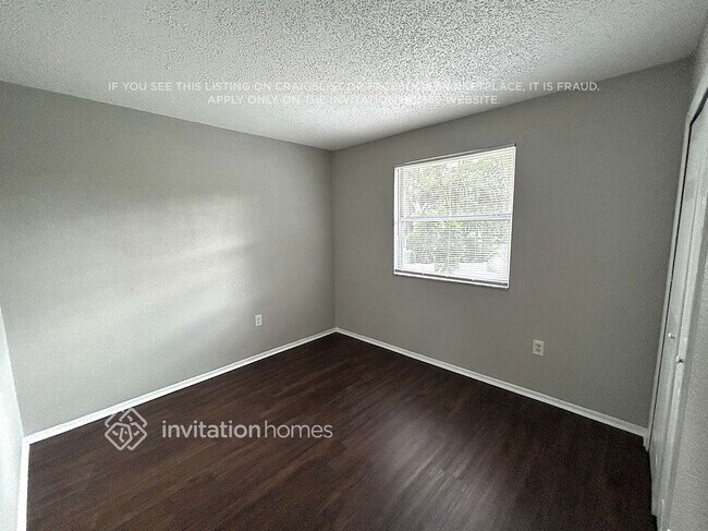 Building Photo - 124 W Daughtery Rd