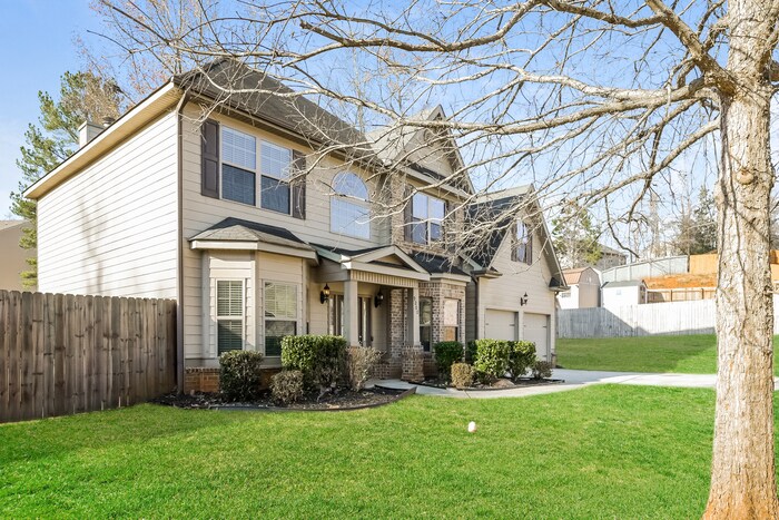 Building Photo - 9200 Bandywood Way SW