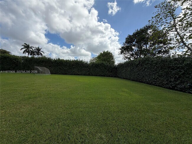 Building Photo - 11300 NW 5th St