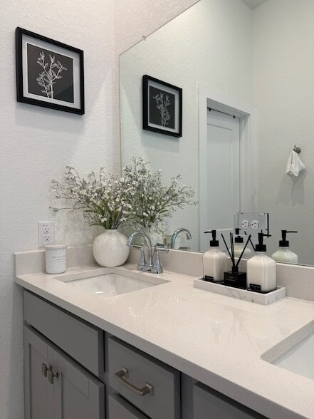 Building Photo - 7826 Starfish Arbor Dr