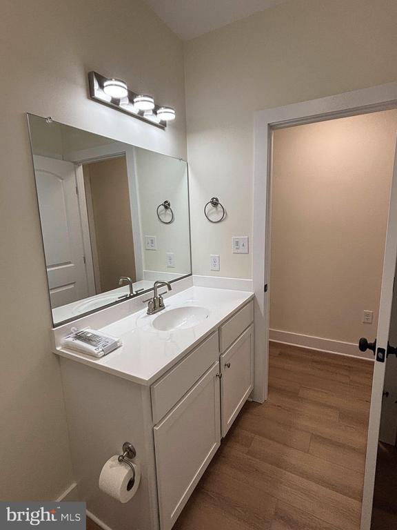 Building Photo - 111 W North St