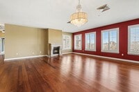 Building Photo - Location and Luxury! 2 Bedroom 2 Bathroom in Cherry Creek!