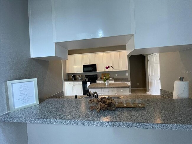 Building Photo - 2877 Paige Dr