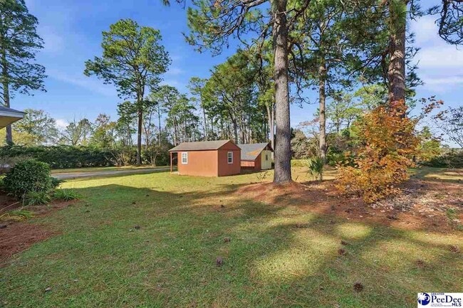 Building Photo - 2218 N Douglas St