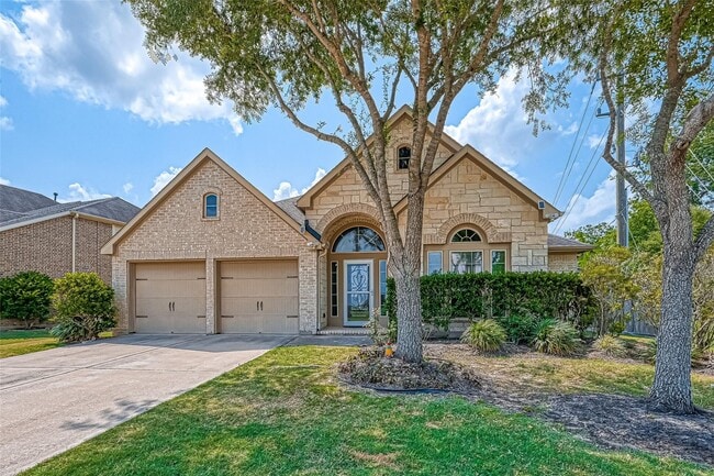Building Photo - 6206 Falling Briar Lane