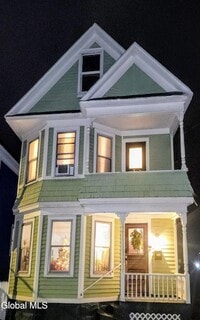 Building Photo - 11 Ingersoll Ave