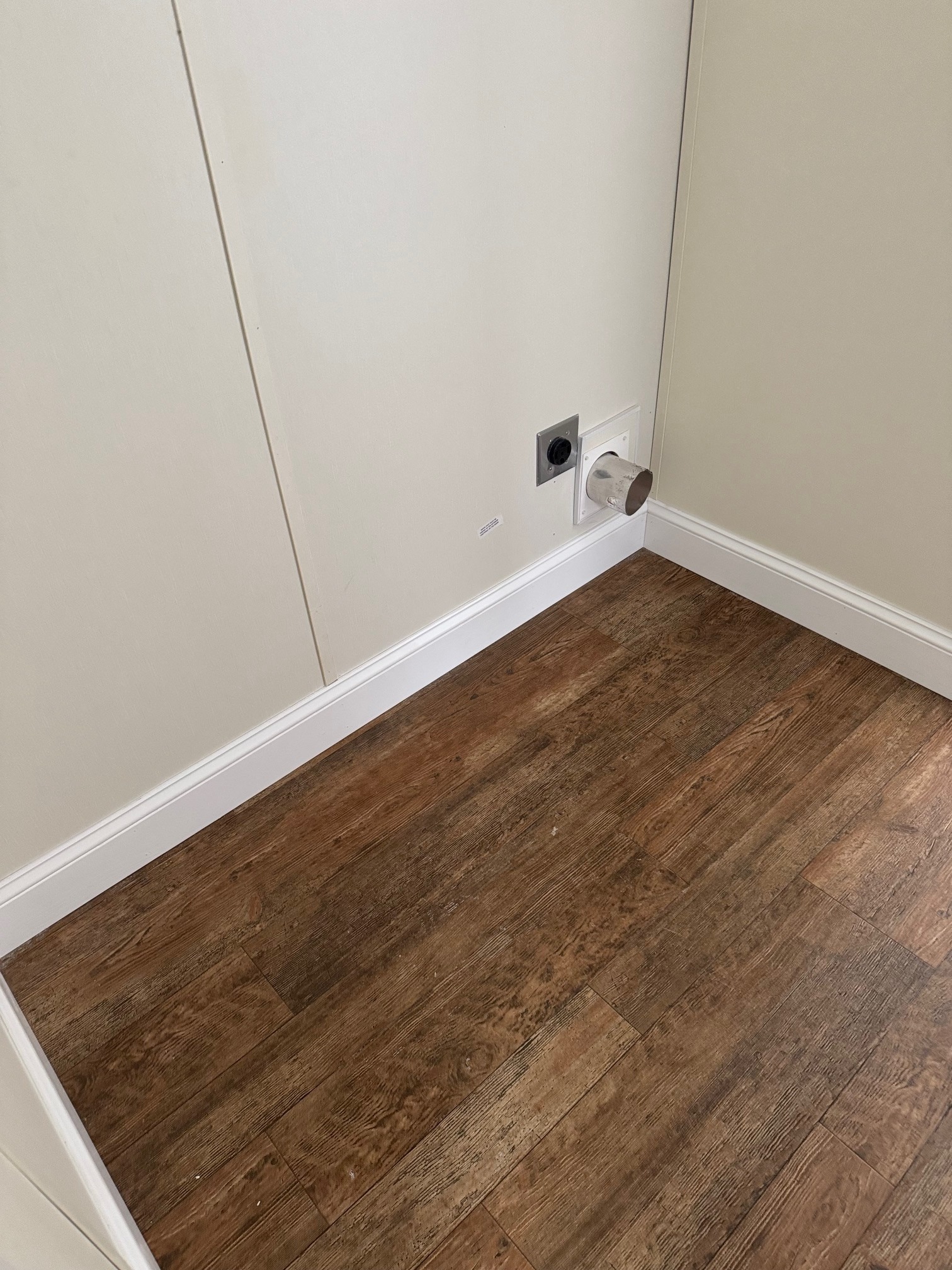 Building Photo - 75 Terrace Ct