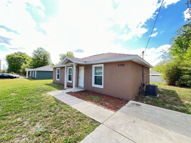 Building Photo - Beautiful 3 BD/2BA Home in Beautiful Ocala!!!