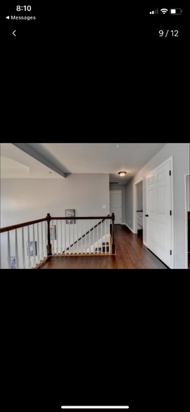 Building Photo - 4940 Racquet Ct