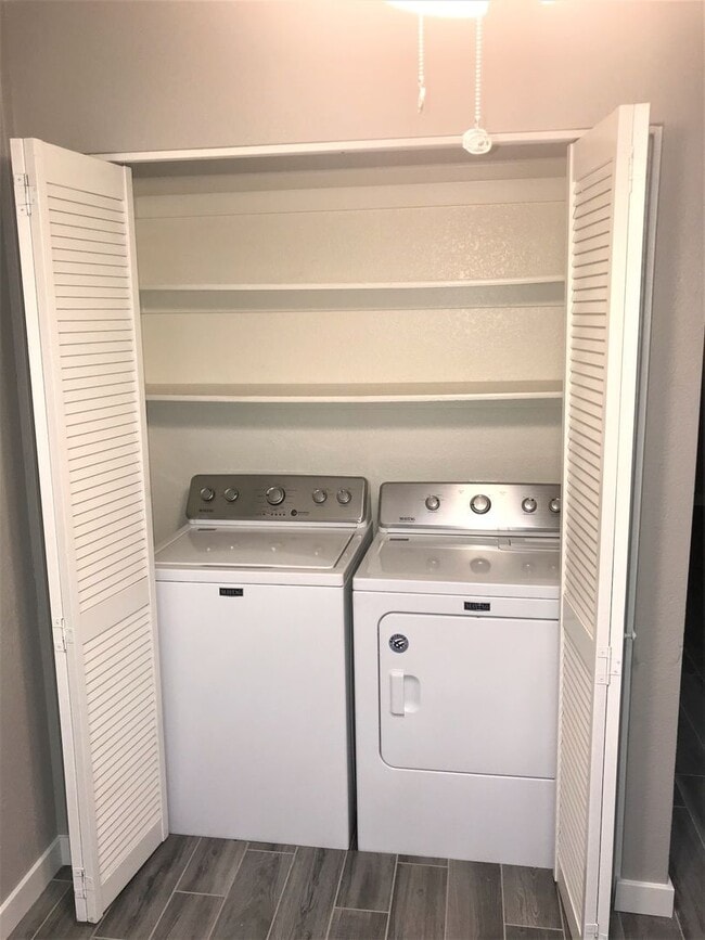 Building Photo - **BEAUTIFUL RENOVATED 2 BEDROOM/2 BATHROOM PATIO HOME IN CHANDLER (CHANDLER BLVD & COOPER)**