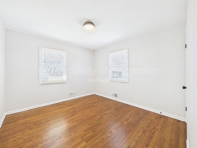 Building Photo - 4730 Richmond Ave