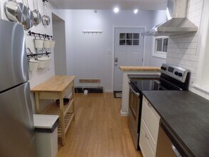 Building Photo - 3621 Childs St