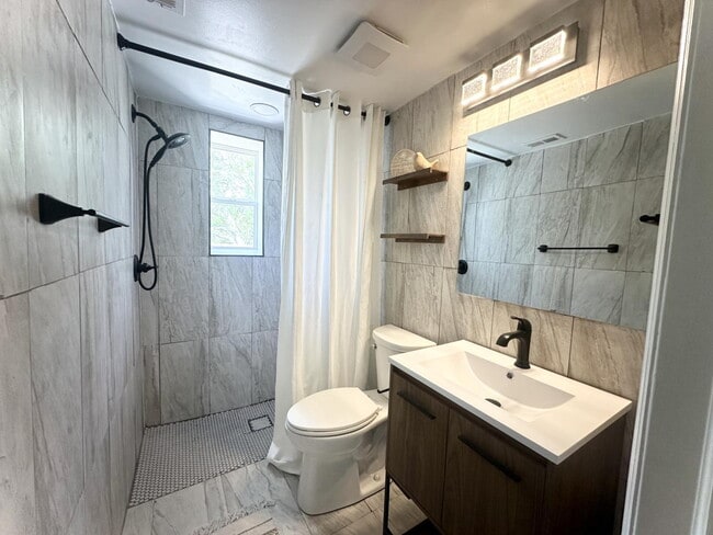 Building Photo - 4525 Nimmer Dr