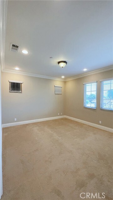 Building Photo - 5921 Alessandro Ave
