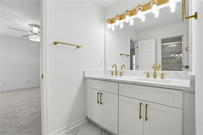 Building Photo - 4465 Park Brooke Trace