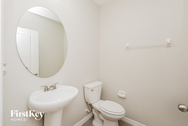 Building Photo - 10111 Crested Fringe Dr